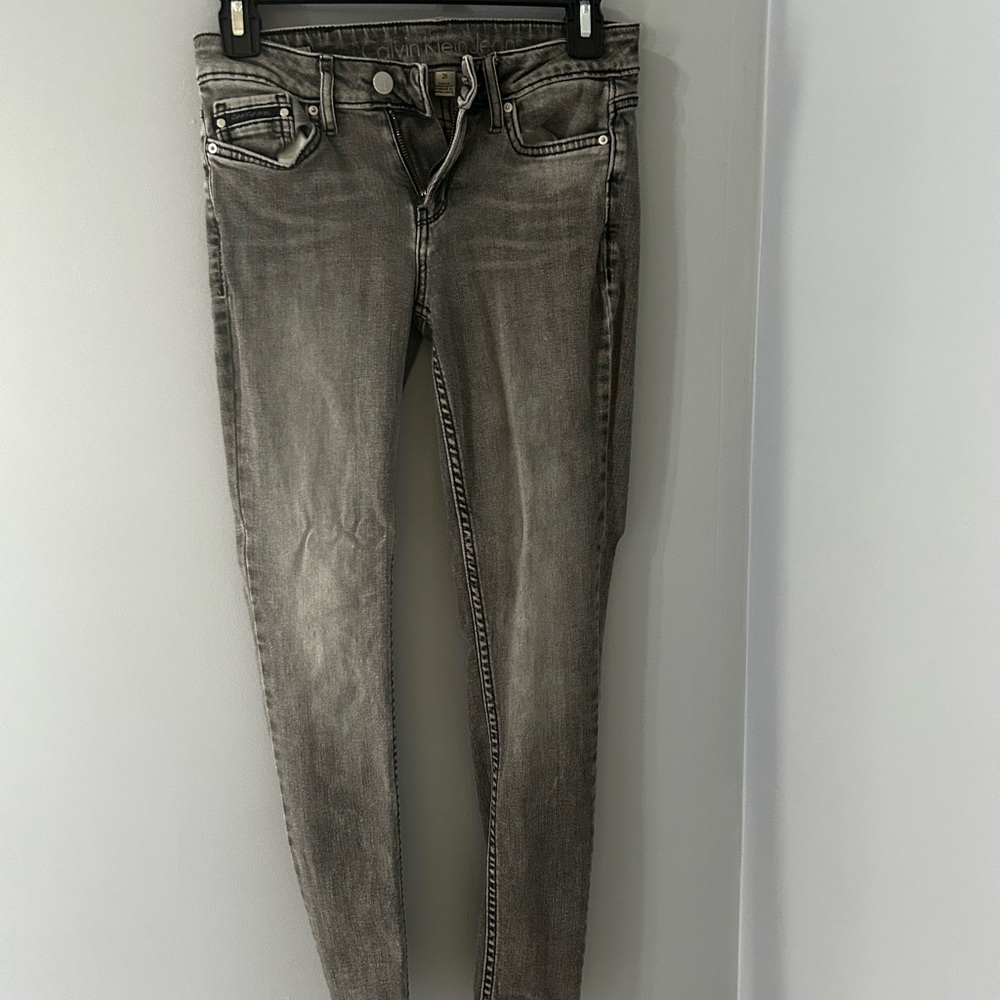 Calvin Klein - Women's Gray Skinny Jeans